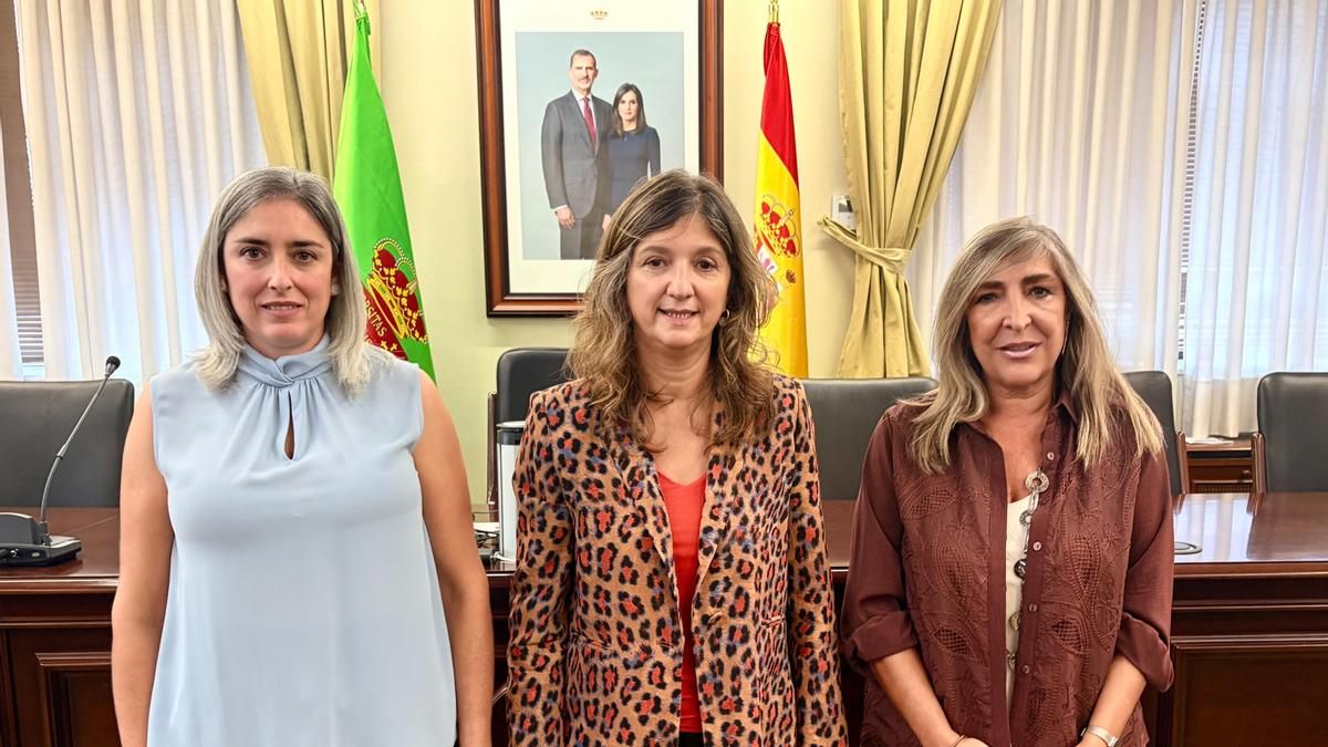 Brisamar Estébanez asume el decanato de Ciencias de la Salud con el reto de gestionar Medicina