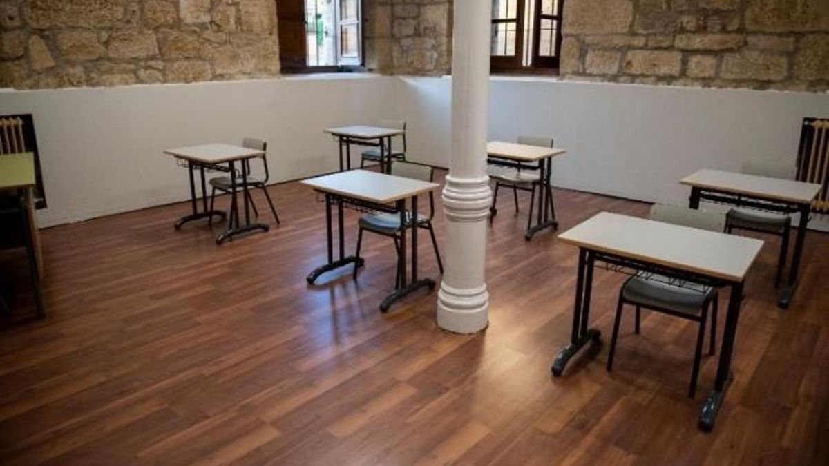 IU denuncia el "abandono" del profesorado itinerante y exige más fondos para la educación rural