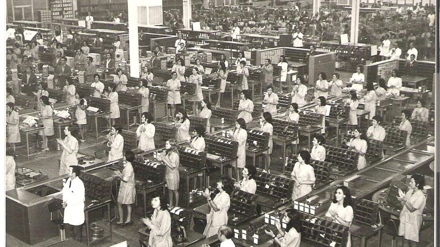 Imagen del interior de la Standard