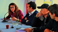 Mesa redonda 'Soluciones a la emigración española', en París. / FOTO: Gonzalo Gómez.