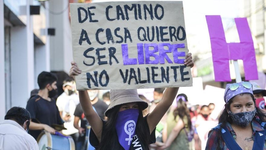 Contabilizan entre 216 y 246 femicidios y travesticidios en 2021, según diferentes organizaciones