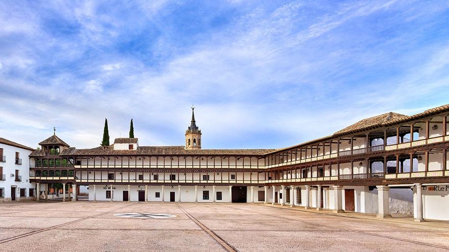 Plaza mayor de Tembleque. Toledo. David Blázquez.