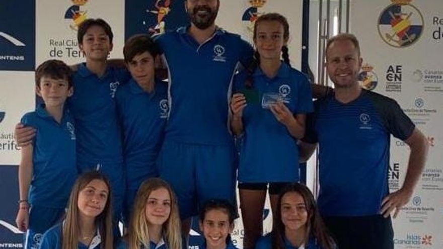 Cuatro podios para el Círculo en el II Open Nacional Escolar de frontenis