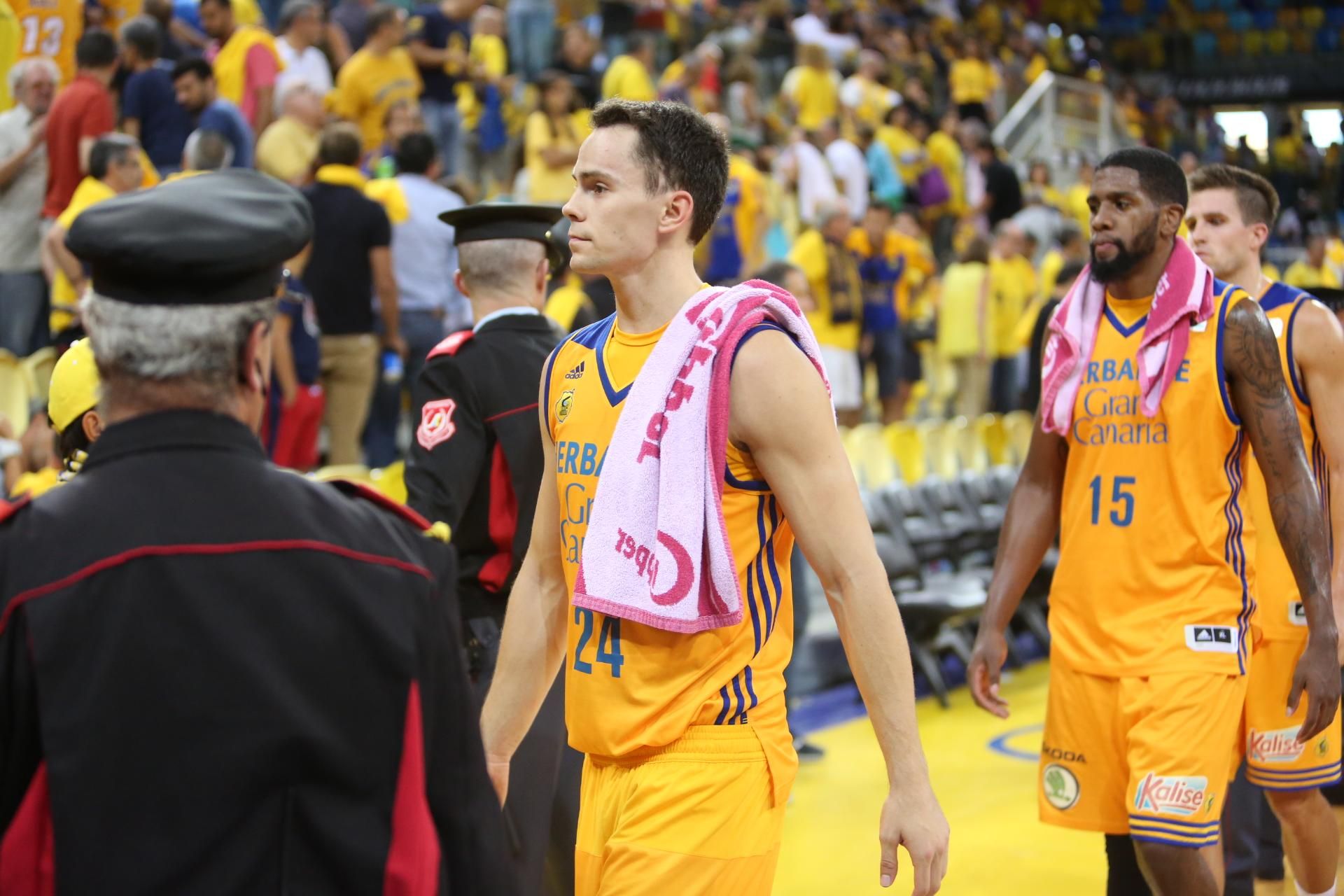 Imágenes del encuentro entre Herbalife Gran Canaria - Iberostar Tenerife. Alejandro Ramos.