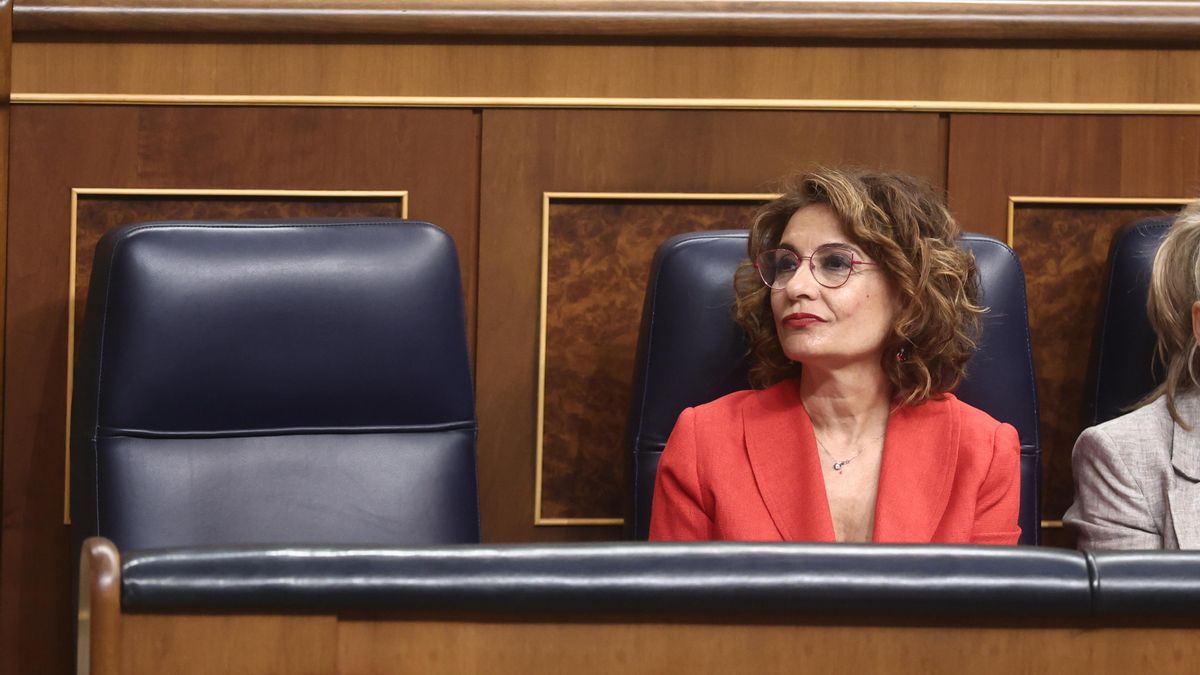 El CIS enfría las opciones de Montero en las andaluzas y tensiona la confección de las listas electorales en el PSOE