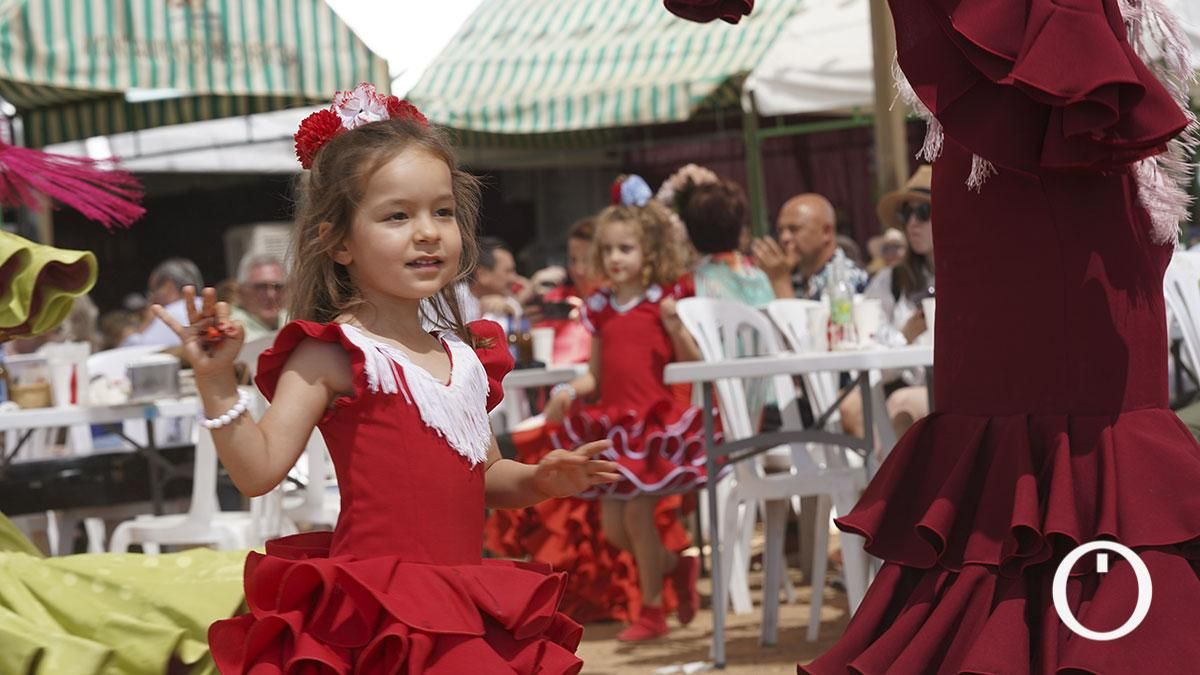 La Feria de Córdoba se abona a una jornada suave antes del aumento de la temperaturas