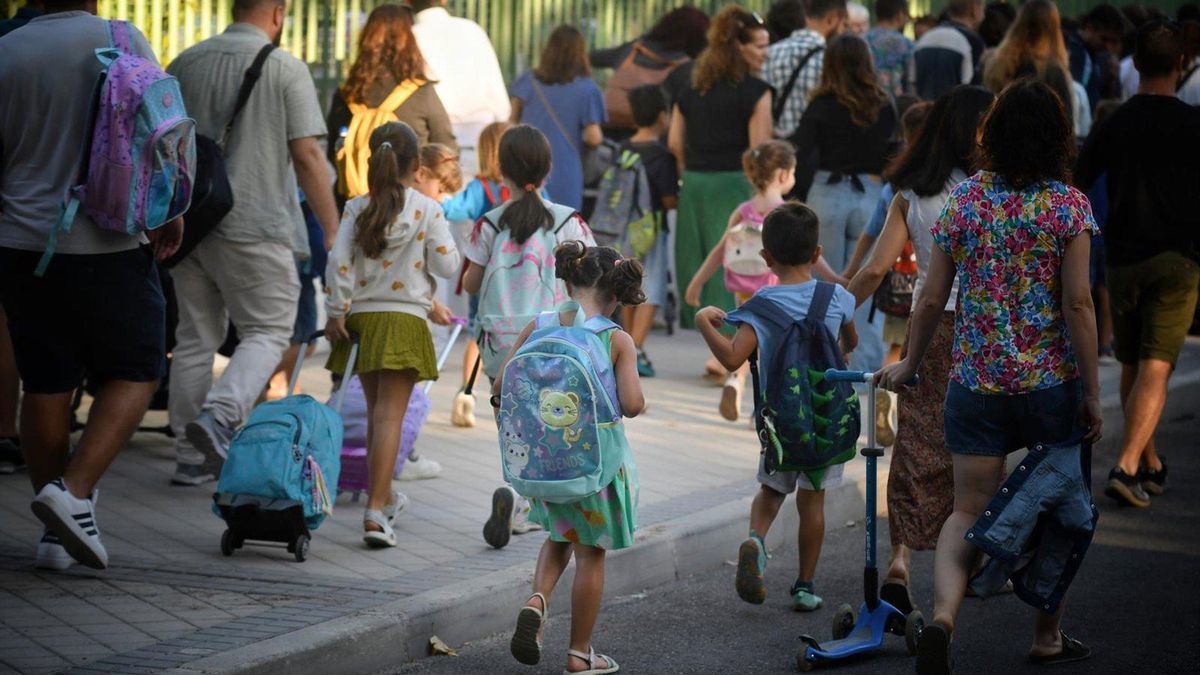 Casi 60.000 escolares comienzan este miércoles el curso en Córdoba