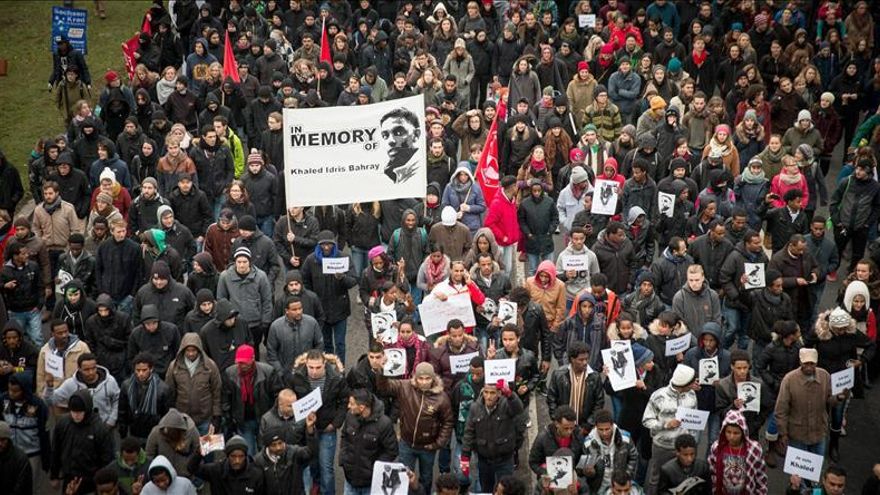 Miles de alemanes vuelven a manifestarse en contra de la xenofobia