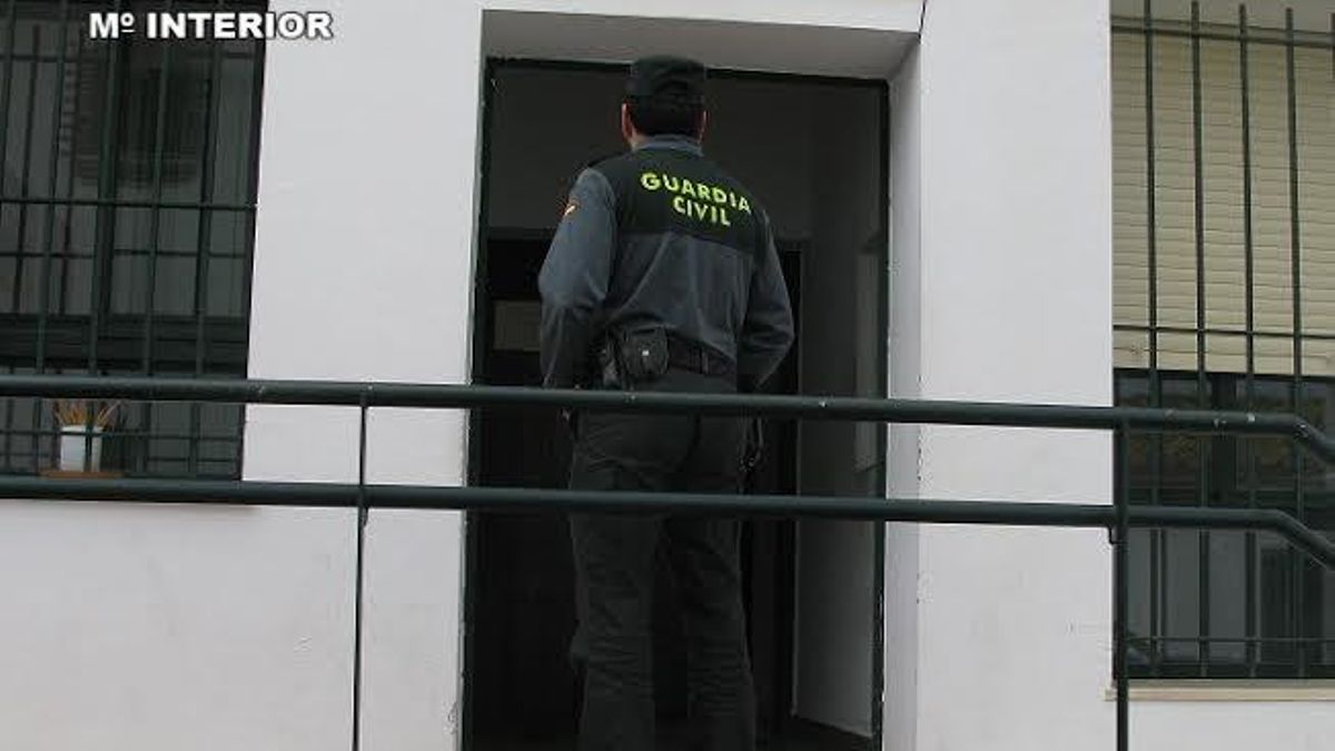 Tres detenidos por una agresión sexual grupal a una mujer en un garaje abandonado de Cartaya, Huelva