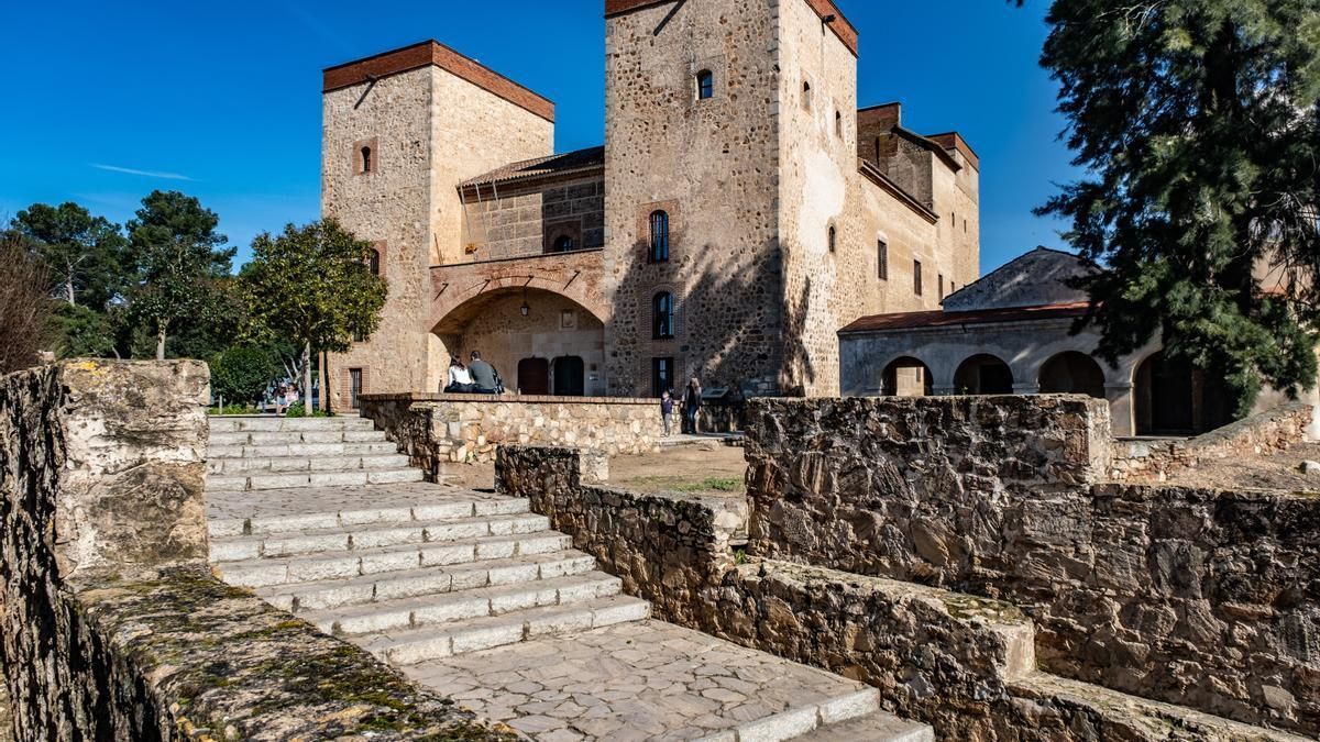 El Gobierno vincula el robo del 'Tesoro de Villanueva' con el vacío de poder en la Junta: "Para el PP la culpa siempre será de Sánchez"