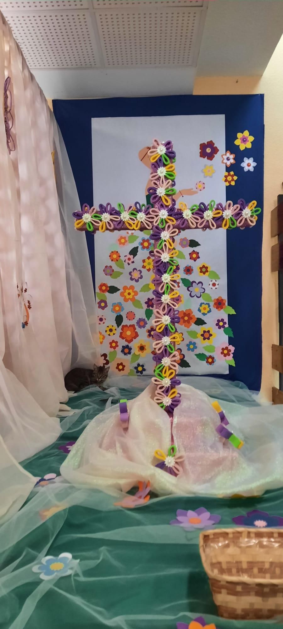 La Cruz de la Residencia de Pensionistas logró el segundo premio en modalidad libre.