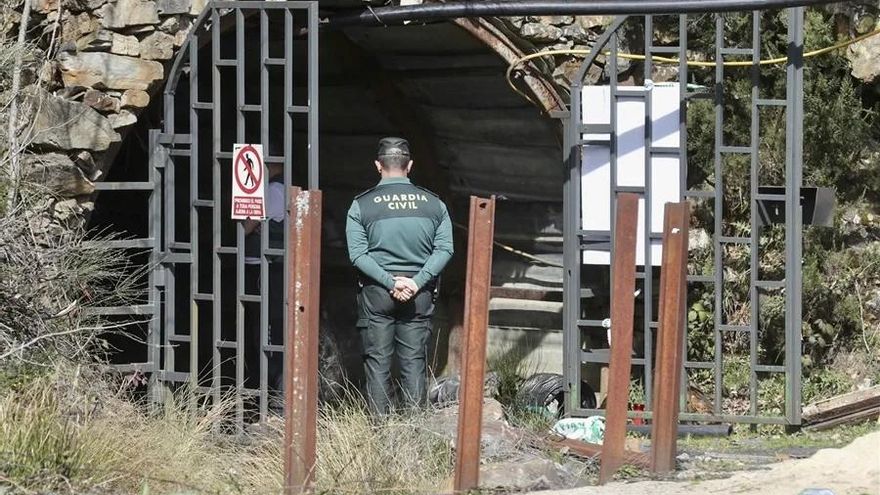 Un inspector admite ante la comisión que investiga el accidente minero en Zarréu que las visitas se conocen "de antemano"