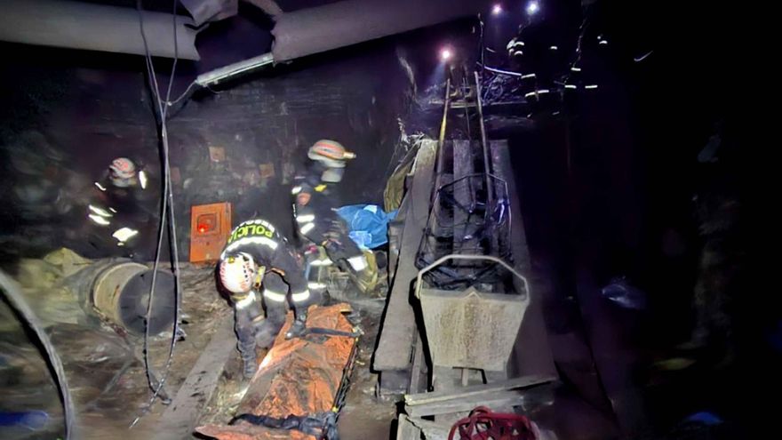 Gremio minero de Perú denuncia una "ola de terror" tras el asesinato de 13 trabajadores