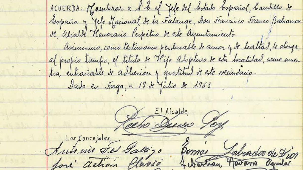 El PP de Fraga mantiene a Franco como alcalde honorario pese a que incumple la Ley de Memoria: “No es una prioridad”