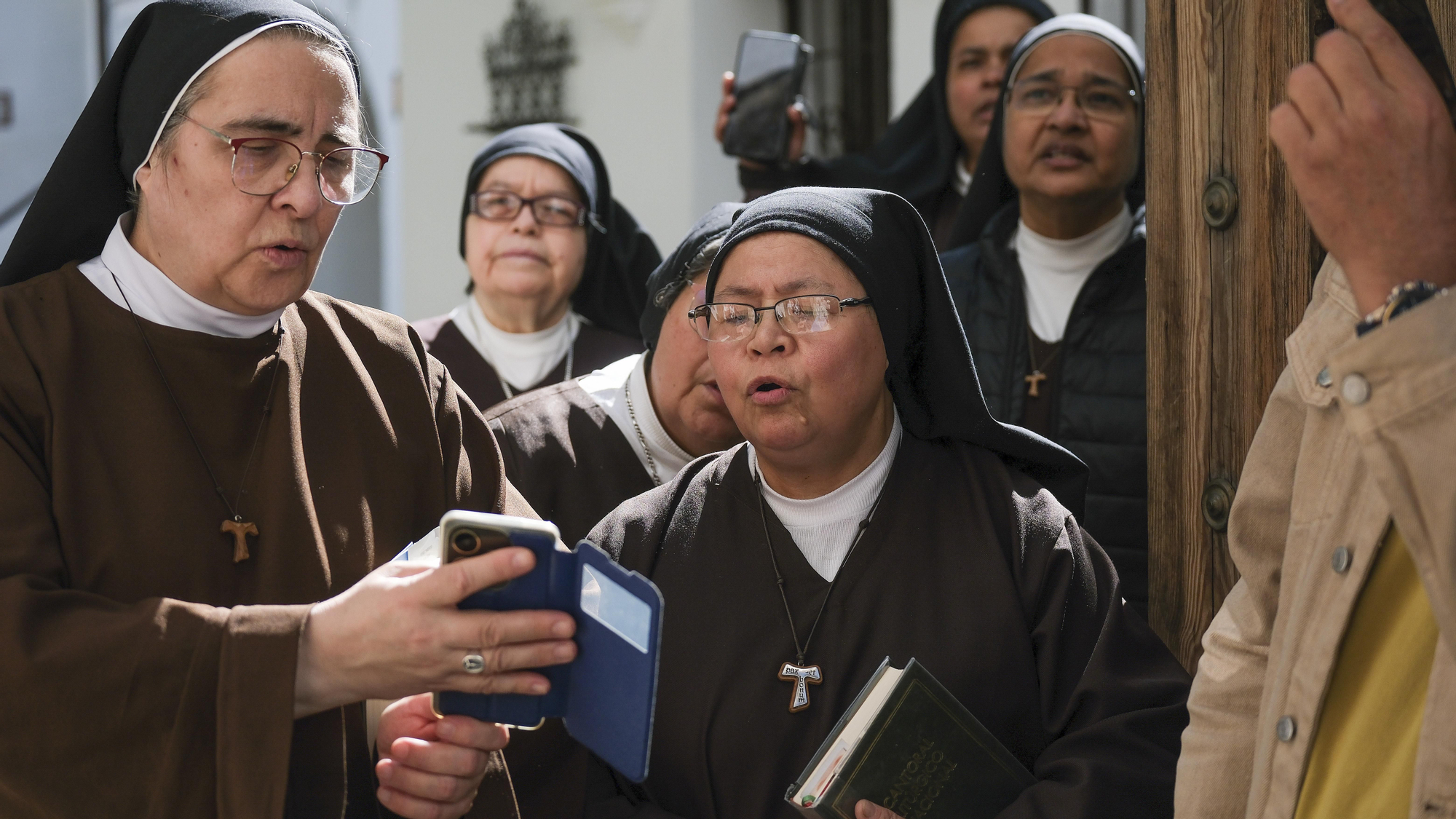 Salida procesional de las Penas de Santiago