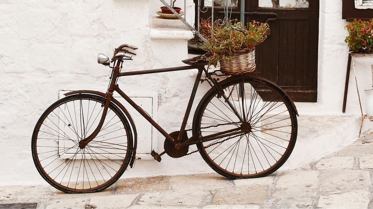 La esperanza del pueblo va en bicicleta