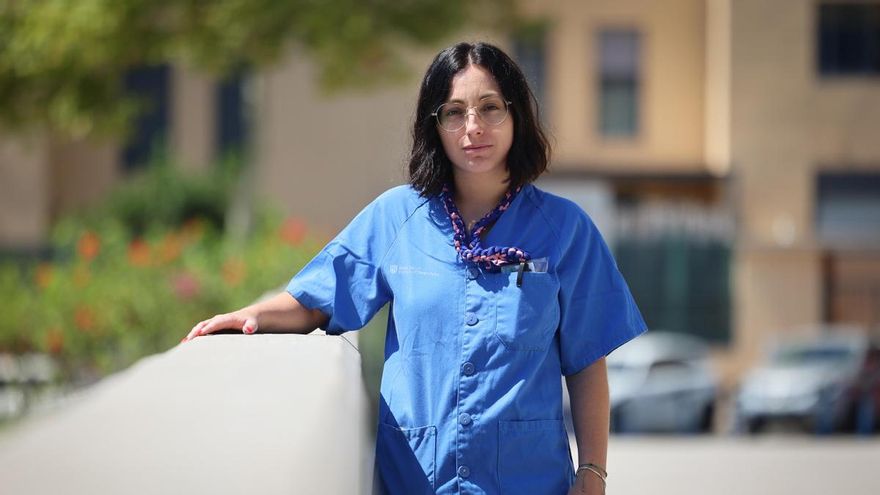 "Es imposible vivir aquí": Fran, Laura y Fátima tienen trabajo, pero tendrán que abandonar Ibiza por los alquileres