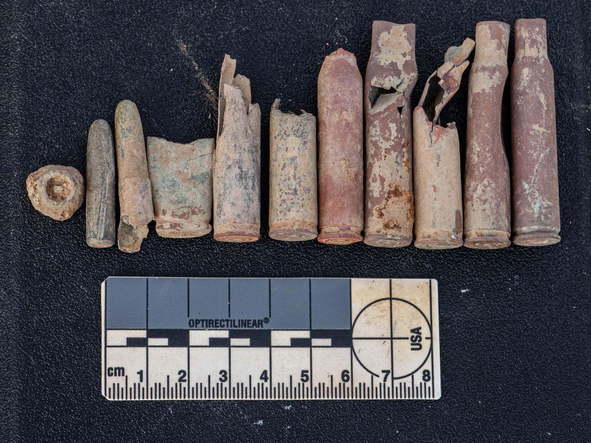 Casquillos de bala encontrados en la tercera intervención de búsqueda de la fosa de Los Cerralbos.