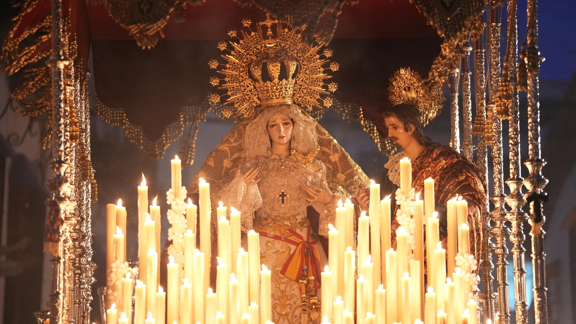 La procesión de Pasión, en imágenes