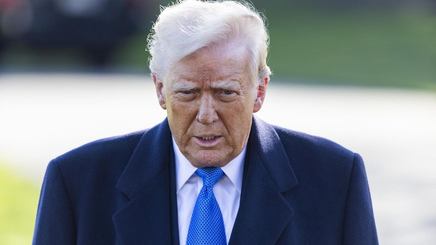 Trump dice que "se enfadó mucho" con Putin y amenaza con aranceles al petróleo ruso si no hay paz en Ucrania en un mes