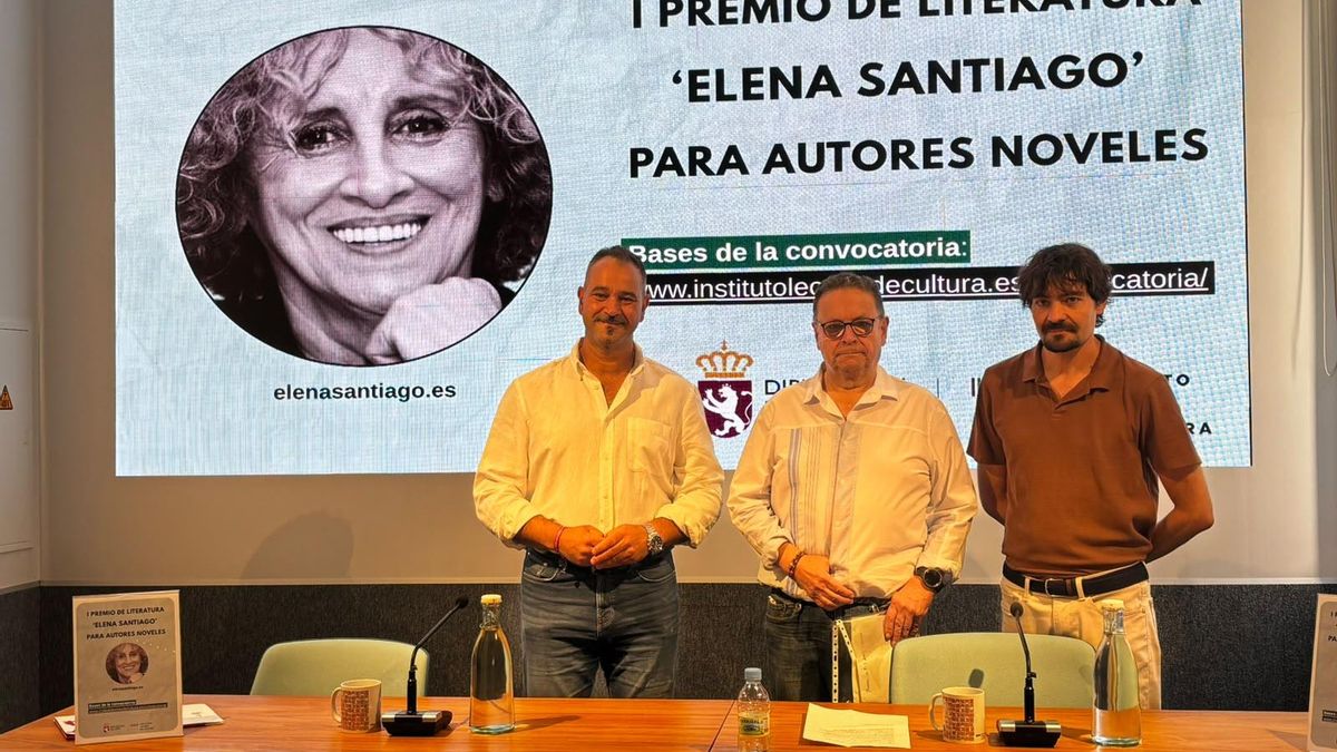 Presentación del Premio Elena Santiago.