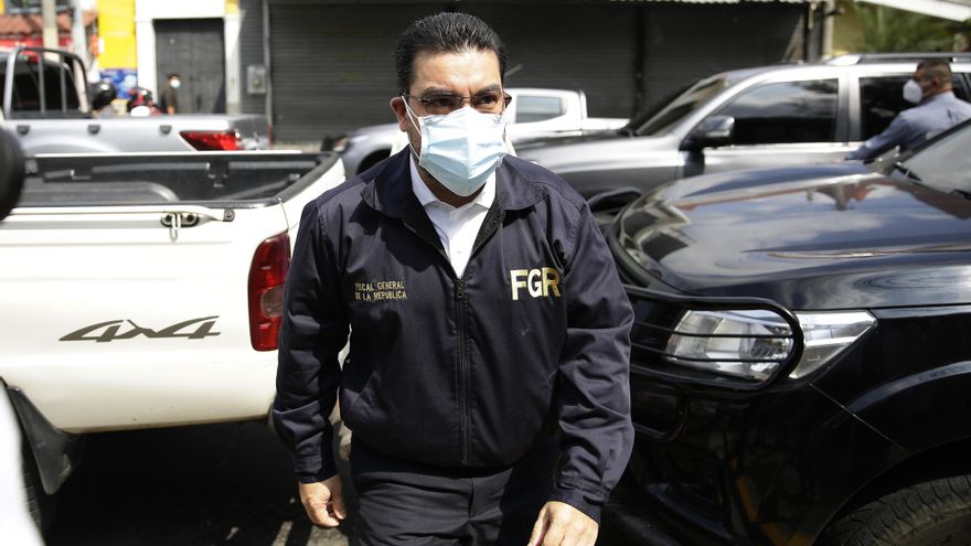 Diplomáticos respaldan la persecución de la Fiscalía a la corrupción en El Salvador