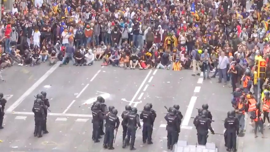 Fragmento del vídeo viral de la detención del menor, en octubre de 2019
