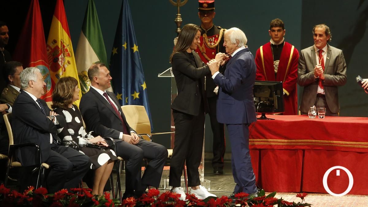 Acto de entrega de las Medallas de la Ciudad concedidas por el Ayuntamiento de Córdoba