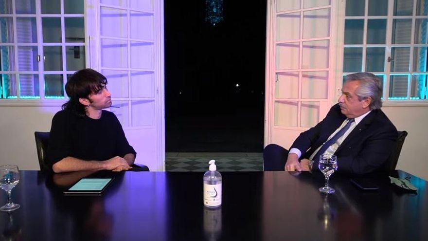 Fernández, sobre Pfizer: "Sus condiciones me ponían en una situación muy violenta de exigencias y comprometía al país"