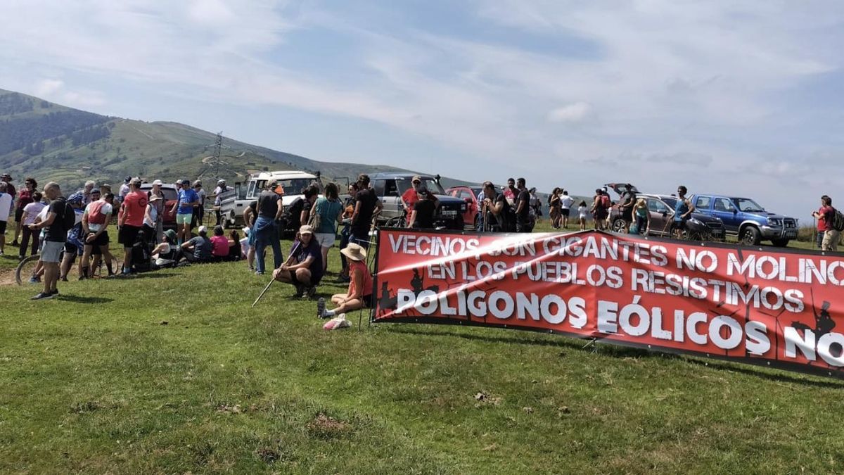 Son gigantes: convocan una concentración este domingo en Penagos contra el Polígono Eólico Briesa