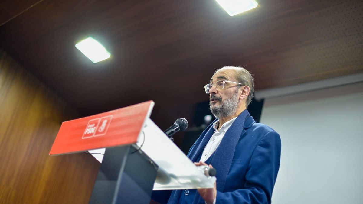 El secretario general del PSOE Aragón, Javier Lambán, en un acto del partido en Alcañiz.