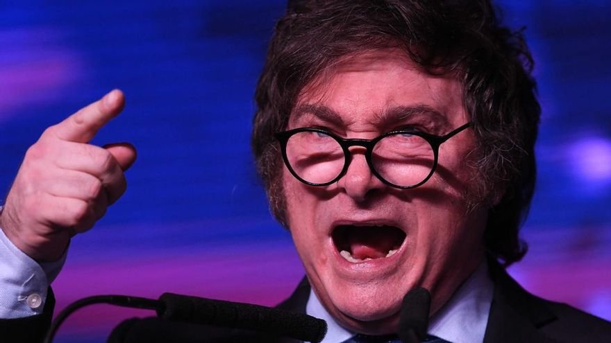 El Grupo Clarín en la mira: las nuevas medidas de Milei que amagan con tensionar aún más la relación con la prensa