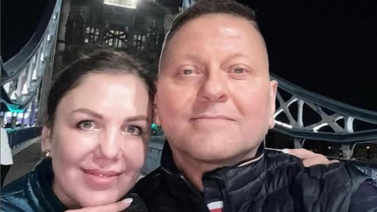 Selfie de Zaluzhni con su mujer en las calles de Londres