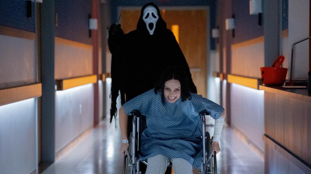 ‘Scary Movie’, el irregular pero agradecido regreso de una saga que sigue teniendo más integridad artística que ‘Scream’