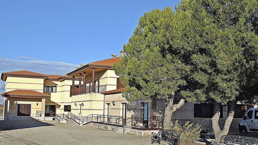 Residencia "Juan Félix Martínez Moya"