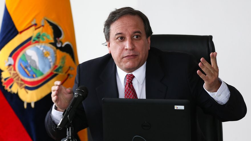 El ministro de Finanzas ve varios factores que ayudarán a Ecuador a recuperarse