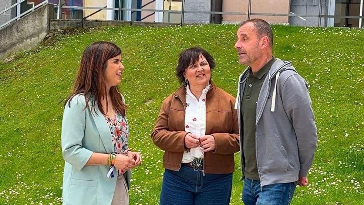 Los concejales Alba Delgado, Nuria Rodríguez y José Antonio Pizarro