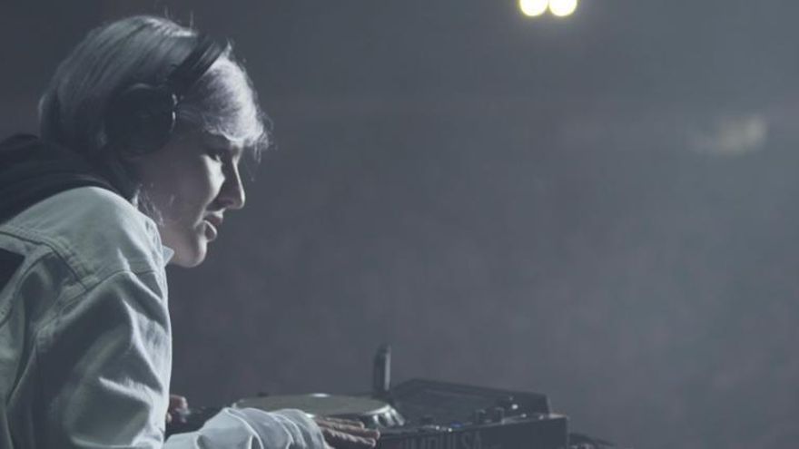 Eme DJ, en la cima musical con ansiedad: "Está mejor visto que un 'disc jockey' se drogue que que tenga depresión"