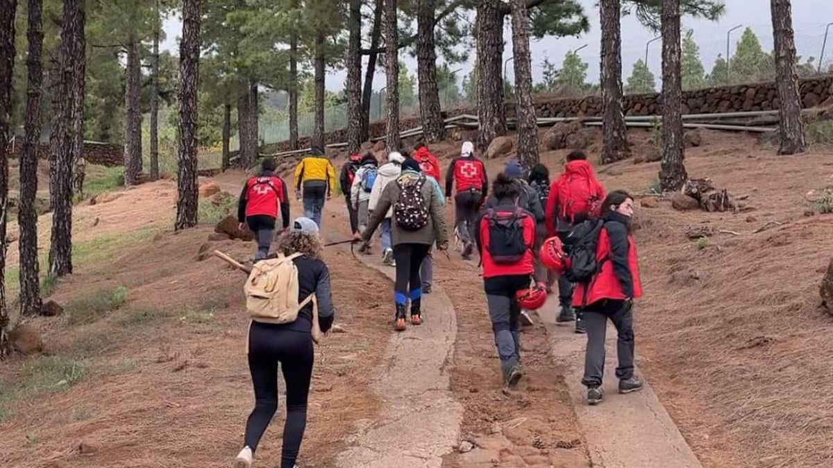 Un suboficial de los Bomberos de Bilbao se suma a la búsqueda de Airam