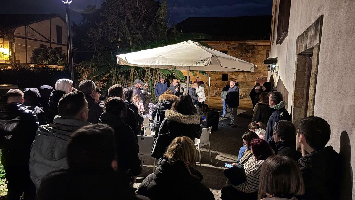 Vecinos de Cartes consideran "desproporcionado" menos de veinte menores inmigrantes en un municipio que roza los 6,000 habitantes