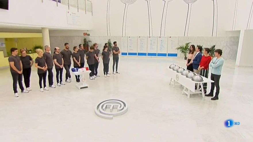 La presentación de la prueba, en la recepción del hospital