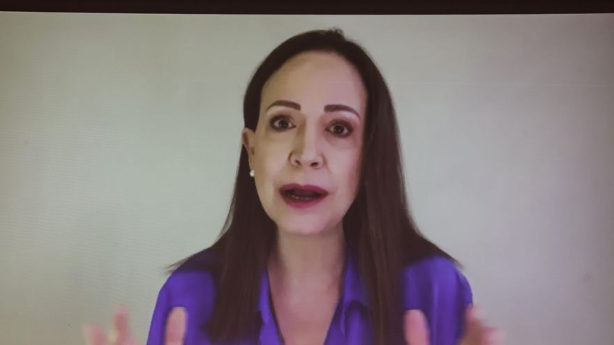 María Corina Machado asegura que una niña murió en un estado afectado por fuertes lluvias