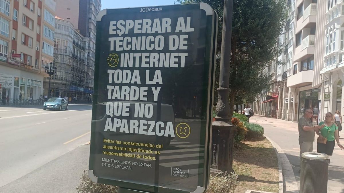 La campaña de publicidad se puede ver en las marquesinas de los autobuses en Santander.