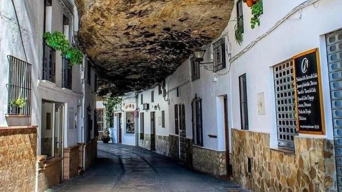 Una de las calles más emblemáticas de Setenil