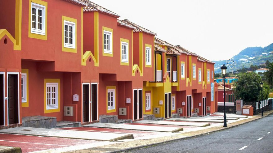 Las casas que Canarias mantiene vacías mientras sus vecinos buscan dónde vivir