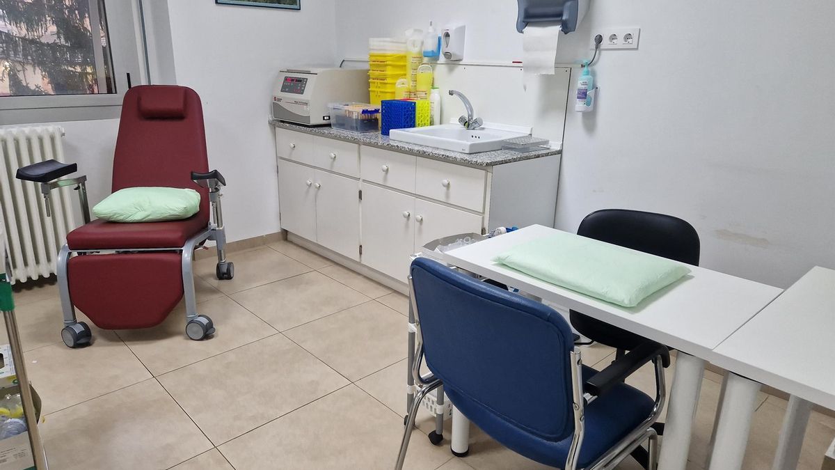 Los coordinadores de las Urgencias gallegas acusan a la Xunta de bloquear los contratos a profesionales: "Nos maltrata"