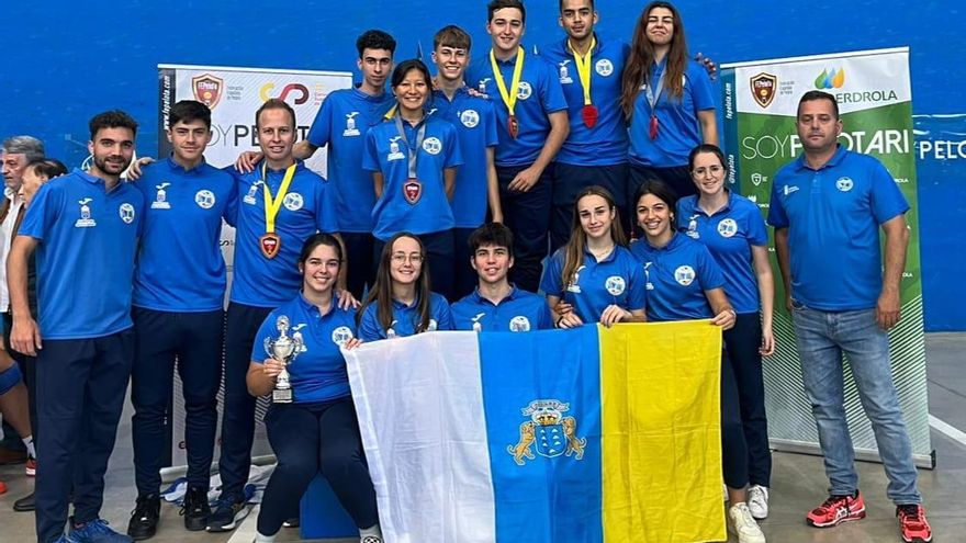 Tres medallas para Canarias en el Campeonato de España de frontenis Juvenil y Sub 22