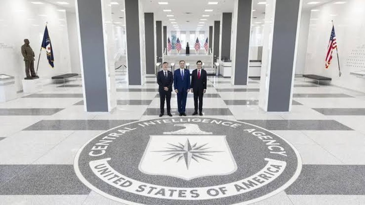 Cristian Auguadra en la sede central de la CIA, en Langley.