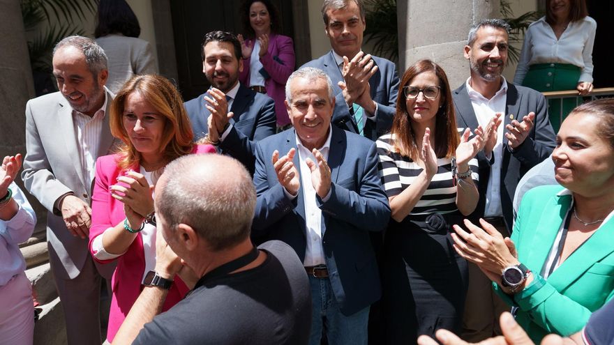 El Parlamento de Canarias, menos Vox, rechaza la extracción de tierras raras en Fuerteventura