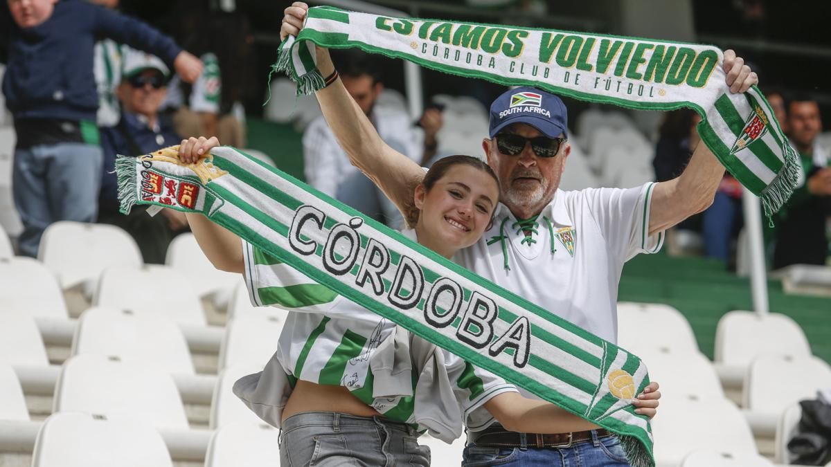 Grada Blanquiverde del Córdoba CF - Real Sociedad B